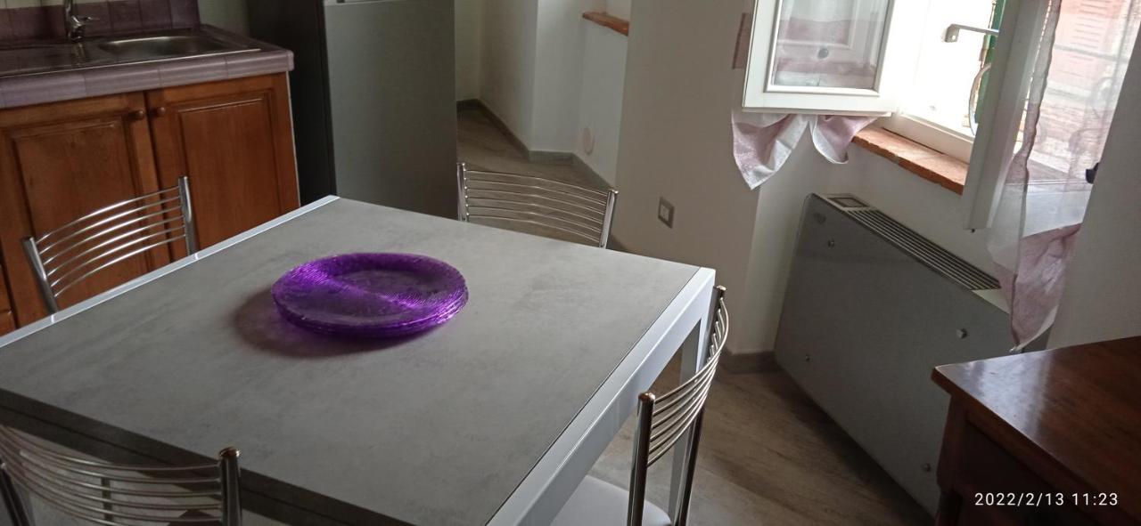 La Casa Di Lisa Appartement Suvereto Buitenkant foto