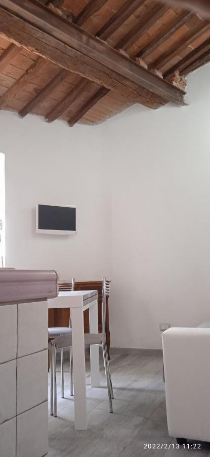La Casa Di Lisa Appartement Suvereto Buitenkant foto