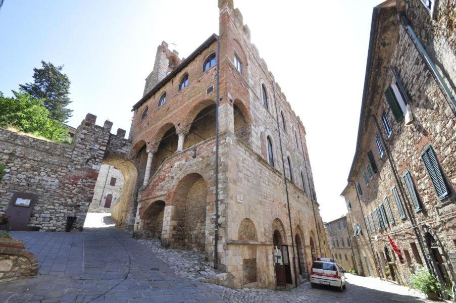 La Casa Di Lisa Appartement Suvereto Buitenkant foto